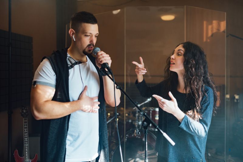 Professional Singing Lessons